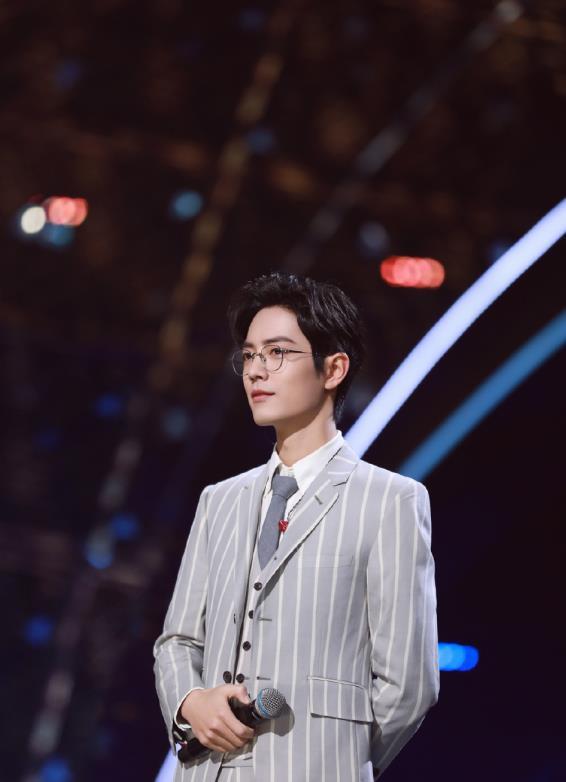 肖战成毅最新八卦爆料,甜蜜互动引粉丝热议  第3张